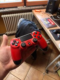 ps4 con 3 joypad come nuova