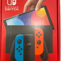 Nintendo Switch Oled pari al nuovo