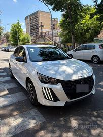 Peugeot 208 Hybrid 100 e-DCS6 Style – 2025 – 10.00