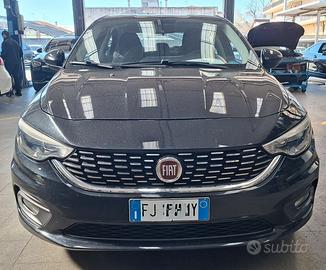 Fiat Tipo 1.4 4 porte Easy