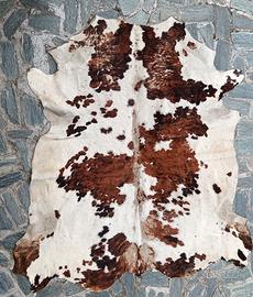 tappeto di pelle di mucca