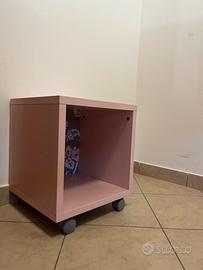 Mobiletto con rotelle Ikea