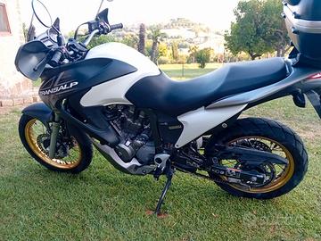 Honda Transalp XL 700