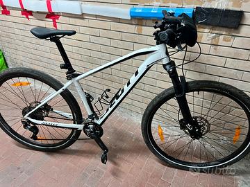 Bici SCOTT Aspect 930 M