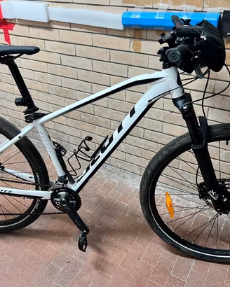 Bici SCOTT Aspect 930 M