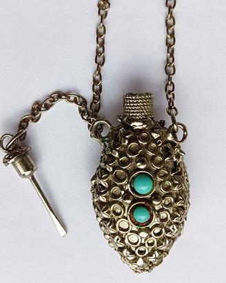 insolita collana "portaprofumi" vintage