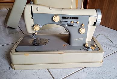 MACCHINA DA CUCIRE NECCHI 