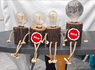 Lampade in legno artigianali