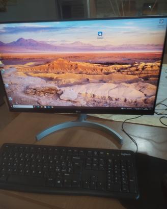  mini PC HP con Schermo LG e Tastiera