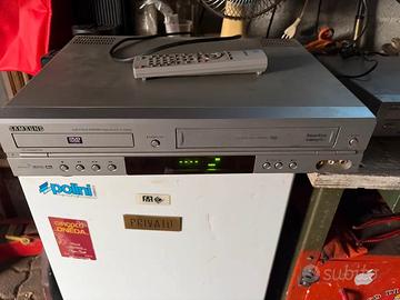 2 lettori VHS e CD SANSUNG