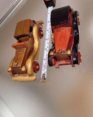 Modellini auto in legno
