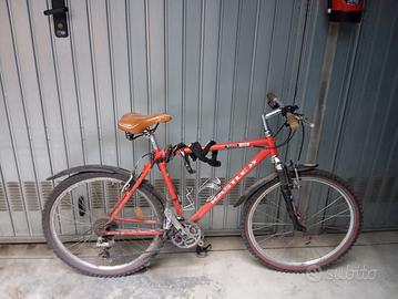 bici Kastle Mountain bike 