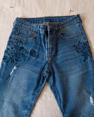 Jeans elasticizzati ricamati DESIGUAL T.42