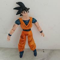 action figure Goku e Michelangelo 