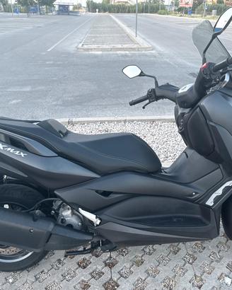 Xmax 300 2020