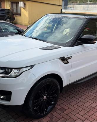 Land Rover Range Sport 3.0 TDV6 HSE Dynamic