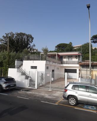 Locale commerciale (via Miseno)