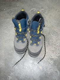  Scarponcini trekking 