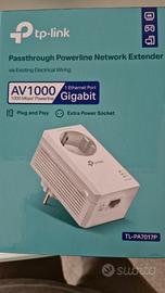 Tp-link AV1000  Gigabit Passthrough powerline adap