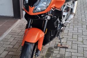 Aprilia Tuono 1000 v2 