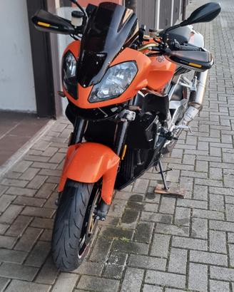 Aprilia Tuono 1000 v2 