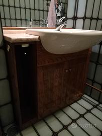 Mobile bagno con lavandino e specchio