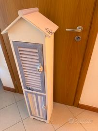 Mobiletto in legno “ cabina “ stile mare