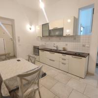 Bivani arredato in Via Sampolo p.terra