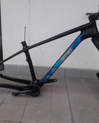 Fatbike borealis crestone carbon