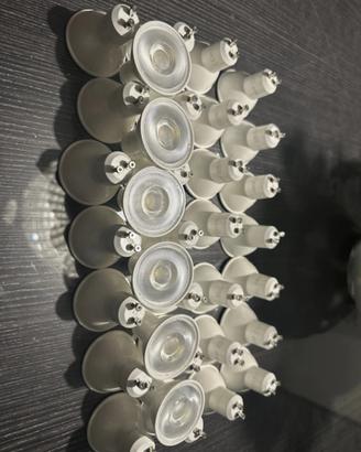 38 Lampadine gu 10 6500k 6,5w