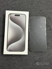 iPhone 15 pro 256 GB 