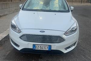 Ford Focus 1.5 TDCI 125cv Full xeno adattivi