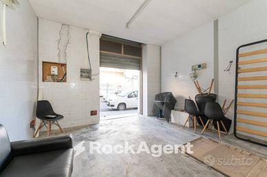 LOCALE COMMERCIALE 1 LUCE