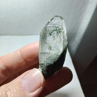 Quarzo cloritizzato con inclusioni 