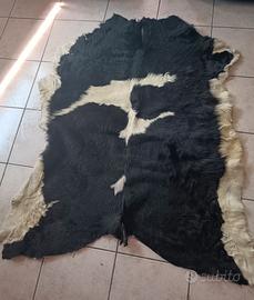 Tappeto vera pelle nero / bianco 100 x 130 cm