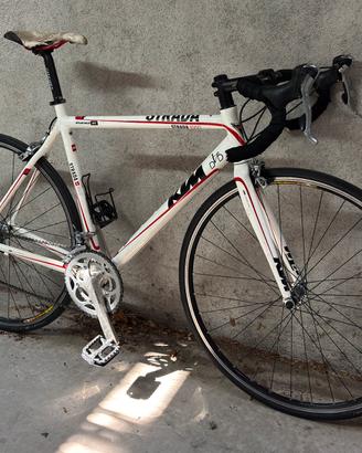 KTM Strada 1000 – 105 / Tiagra – Carbon Fork