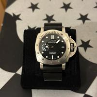 Panerai Luminor submersible