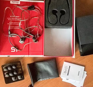 Cuffie auricolari in-ear Remax RM-S1.