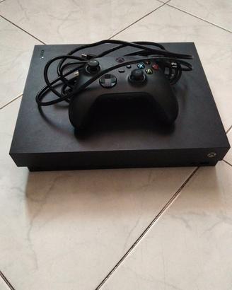 Xbox One X con Controller e Cavi Originali