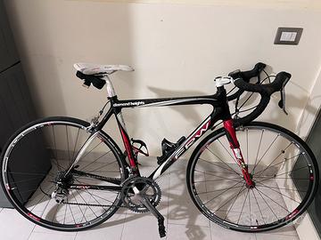 Bici da corsa in carbonio frw M. 54