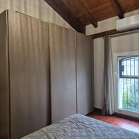 Armadio con ante scorrevoli