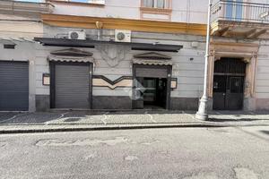 NEGOZIO A SAN GIORGIO A CREMANO