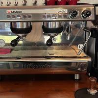 Macchina espresso professionale con macinino