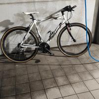 Bici ibrida uomo tg. M 