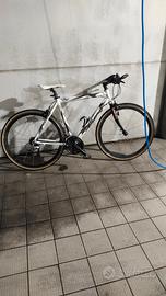 Bici ibrida uomo tg. M 