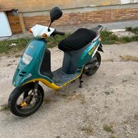 Piaggio Gilera storm