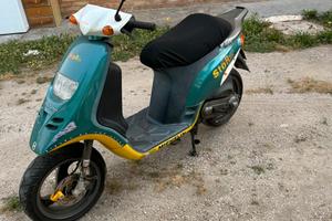 Piaggio Gilera storm