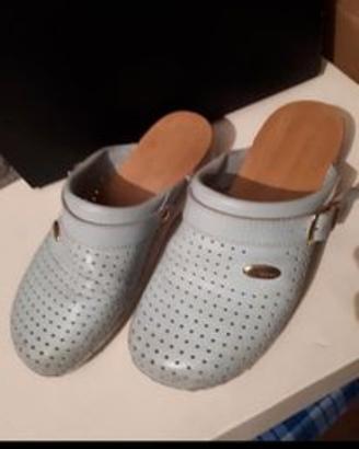 zoccoli in legno num 38