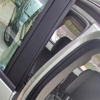 guarnizione posteriore destra jeep grand Cherokee 