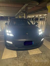 Porsche Panamera  S  hybrid